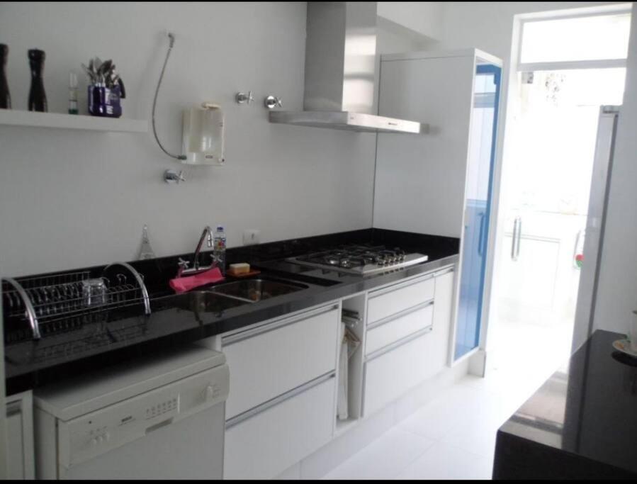 Apto De 3 Dorm De Frente Ao Mar Guarujá Exteriör bild